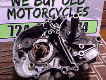 Load image into Gallery viewer, 1968 HONDA CT90 TRAIL ENGINE MOTOR bottom end locked up
