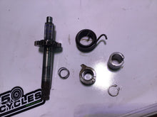 Load image into Gallery viewer, 1983 Honda XR 100 R XR100 XR100R / Original OEM Nice KICK START SHAFT KICKER
