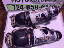 Load image into Gallery viewer, Easton Stealth S2 Large Hockey Shin Guards
