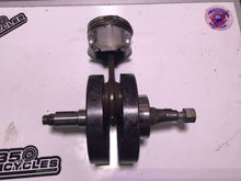 Load image into Gallery viewer, 1978 SUZUKI SP370 SP 370 CRANKSHAFT CRANK + GOOD SMOOTH BEARING - GOOD THREADS
