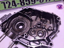 Load image into Gallery viewer, 1978 Suzuki SP 370 SP370 left crankcase crank case LH
