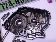 Load image into Gallery viewer, 1978 Suzuki SP 370 SP370 left crankcase crank case LH
