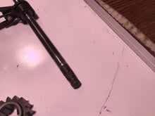 Load image into Gallery viewer, 1978 78 Suzuki SP 370 SP370 transmission gears tranny shift shaft
