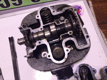 Load image into Gallery viewer, 1978 SUZUKI SP370 SP 370 CYLINDER HEAD + GOOD VALVES + Guides Tensioner Cam
