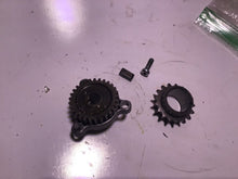Load image into Gallery viewer, 1978 SUZUKI SP370 OIL PUMP 16400-32400
