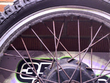 Load image into Gallery viewer, 1978 SUZUKI SP370 SP 370 Front wheel front brake drum spokes
