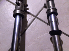 Load image into Gallery viewer, 1978 SUZUKI SP370 SP 370 Front forks triple tree suspension
