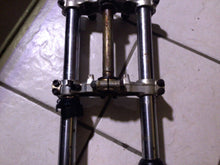Load image into Gallery viewer, 1978 SUZUKI SP370 SP 370 Front forks triple tree suspension
