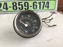 Load image into Gallery viewer, KAWASAKI 25001-008 SPEEDOMETER G3SS G3TR 90 1969-73
