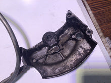 Load image into Gallery viewer, 1972 Honda SL350 SL 350 Clutch Actuator / Sprocket Cover Code

