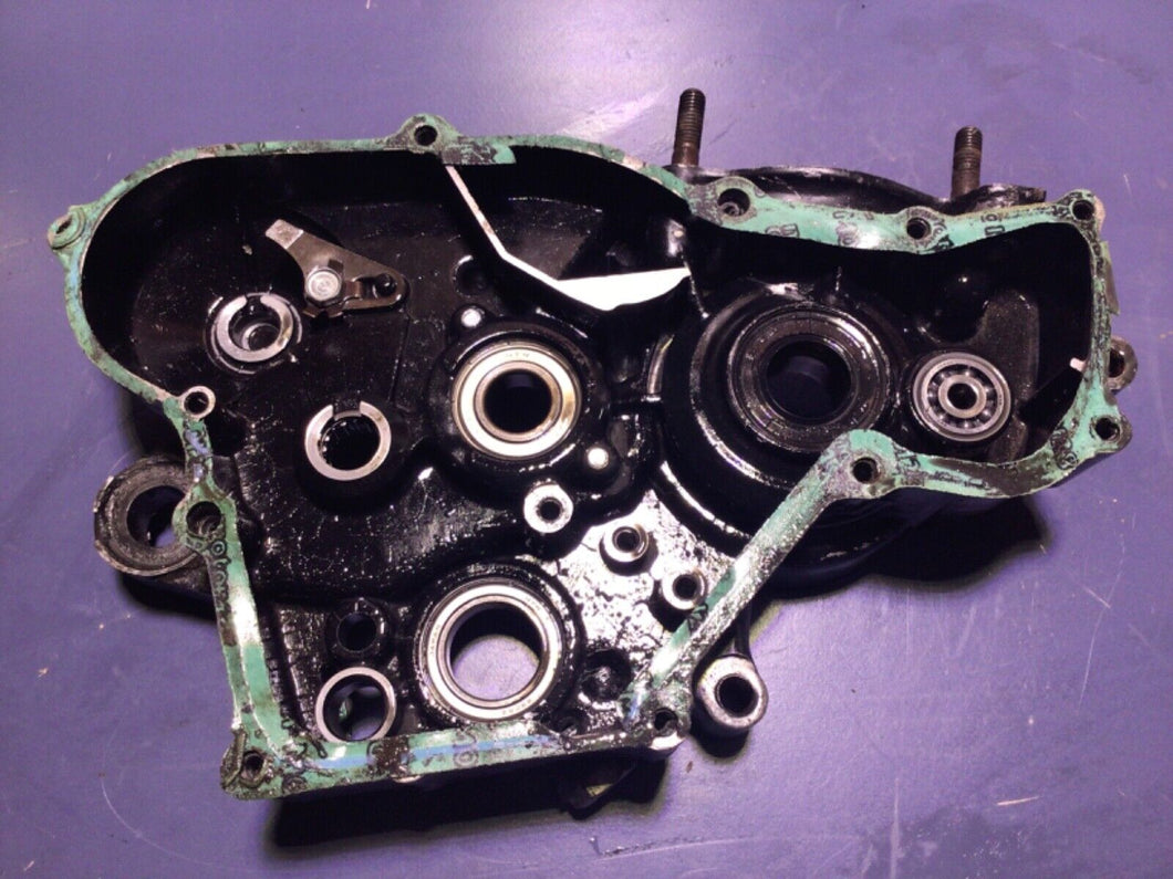 1988 HONDA CR80R RIGHT CRANKCASE BOTTOM END CRANK CASE