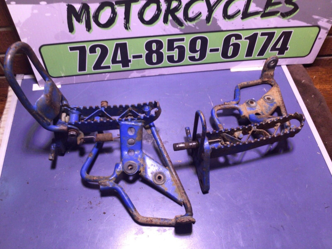1992 1993 Suzuki Quadrunner LT160 Foot Pegs Rests Set Left Right