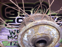 Load image into Gallery viewer, 1970 Triumph T100C Daytona Twin T100 T100R TR5T Trophy *2498 FRONT WHEEL BRAKE
