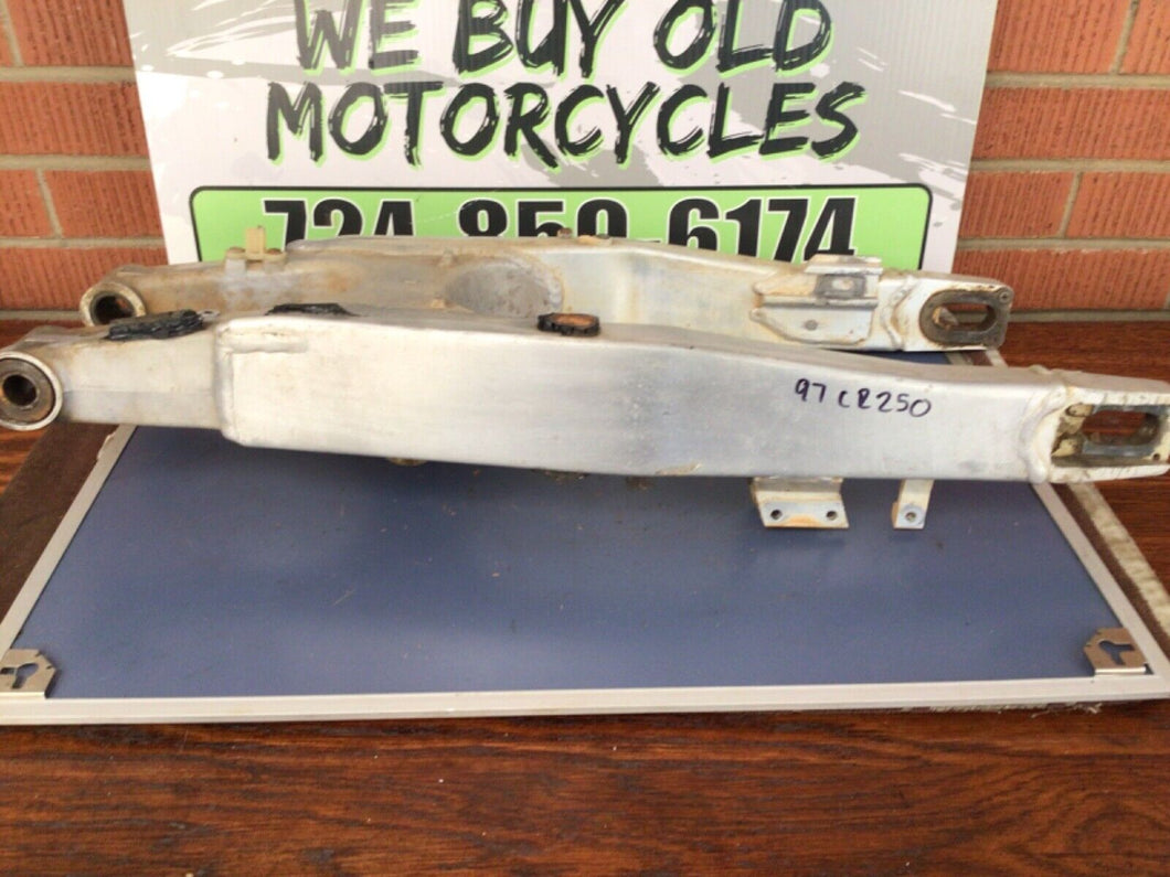 1997 97 CR250R CR250 OEM Swingarm Rear Suspension Wheel Brace Arm FOR REPAIR