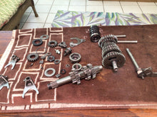 Load image into Gallery viewer, 1994 94-96 YZ125 YZ 125 Transmission Main Counter Shaft Gears Shift Forks Drum
