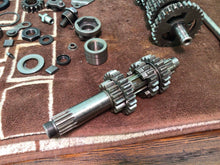 Load image into Gallery viewer, 1994 94-96 YZ125 YZ 125 Transmission Main Counter Shaft Gears Shift Forks Drum
