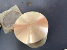 Load image into Gallery viewer, WISECO 431M07025 FORGD PISTON HONDA  CR ATC 250 78-80 CR250 81-84 ATC250 431p1
