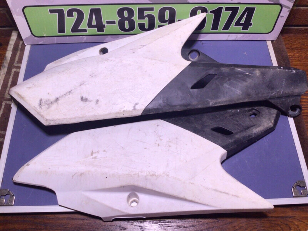 2014 - 2018 Yamaha YZ450F YZ250F  Blue Plastics Fender Rear Side Number Plates