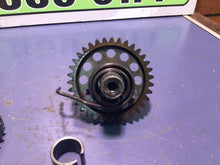 Load image into Gallery viewer, 2004 - 2009 Honda CRF450 CRF 450 Kick Start Mechanism Kicker Shaft Gear
