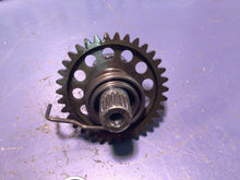 Load image into Gallery viewer, 2004 - 2009 Honda CRF450 CRF 450 Kick Start Mechanism Kicker Shaft Gear
