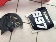 Load image into Gallery viewer, 2004-08 Honda CRF450R Plastic Kit front fender number plate caliper cover
