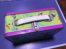 Load image into Gallery viewer, Snow White &amp; The Seven Dwarfs Metal Lunch Box 70/80s Lunchbox w Spinner game
