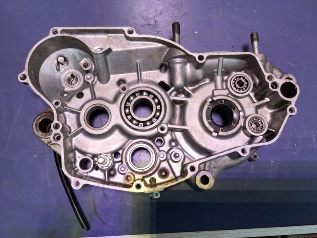 2005 2006 2007 KAWASAKI KX250 RIGHT ENGINE MOTOR CRANKCASE CRANK CASES