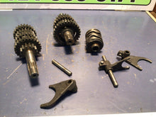 Load image into Gallery viewer, KAWASAKI KX125 KX 125 1987 87 TRANSMISSION GEARS FORKS CRANKSHAFT GEARS
