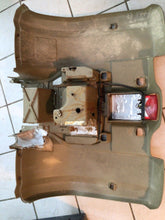 Load image into Gallery viewer, 2003 Yamaha Kodiak 450 03 Fender Rear 5ND-F1600-10-00 37327 Tan plastic
