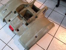 Load image into Gallery viewer, 2003 Yamaha Kodiak 450 03 Fender Rear 5ND-F1600-10-00 37327 Tan plastic
