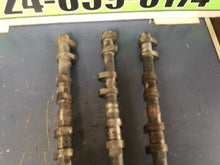 Load image into Gallery viewer, 1999 Triumph 955i Daytona Exhaust intake Camshaft Camshaft Oem needs cleaned up

