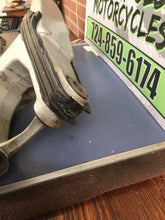 Load image into Gallery viewer, 2005 Suzuki Rmz450 Swingarm Swing Arm Suspension wishbone linkage
