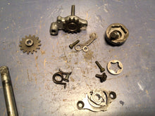 Load image into Gallery viewer, 05-07 SUZUKI RMZ450 RMZ-450 Oil Pump Shaft Rotors Cover Gear OEM PN 16430-35G00
