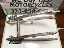 Load image into Gallery viewer, 2000 96-00 Suzuki RM250 rm 250  Subframe Sub Frame Rear Seat Mount 41200-36E00
