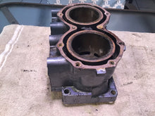 Load image into Gallery viewer, 1993 Yamaha WaveRunner 3 650 Cylinders
