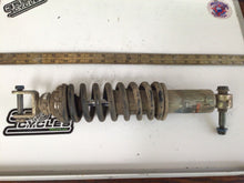 Load image into Gallery viewer, 99 00 01 02 03 04 YAMAHA TTR 225 TTR225 OEM REAR SHOCK SUSPENSION ! 2004
