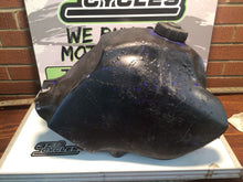 Load image into Gallery viewer, 99-04 YAMAHA TTR 225 TTR225 OEM STOCK  GAS TANK FUEL TANK  ! 5FG-F4100-30-00
