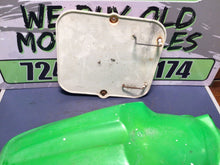 Load image into Gallery viewer, 1995 1996 Kawasaki KX 80 Rear Fender Plastic KX80 number plate front
