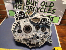Load image into Gallery viewer, 2006 HONDA CRF150F LEFT RIGHT ENGINE CRANKCASE 11200-KPT-A00 Numbers Matching se
