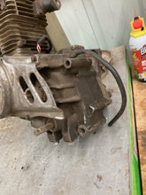 Load image into Gallery viewer, 1993 honda xr80r motor engine cylinder case top end oem stock bottom end
