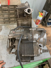 Load image into Gallery viewer, 1993 honda xr80r motor engine cylinder case top end oem stock bottom end

