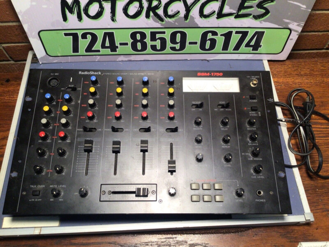 Radio Shack Optimus Stereo Sound Mixer Sound Effect Echo SSM-1750 DJ Mic Input.