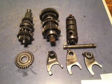 Load image into Gallery viewer, 1993 Honda XR80R OEM ENGINE TRANSMISSION TRANNY ASSEMBLY GEARS
