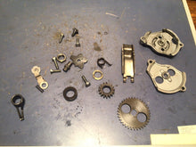Load image into Gallery viewer, ✅ 1990 - 2003 Honda XR80R XR 80 Oil Pump Gear Shaft OEM 1993 primary gear shift
