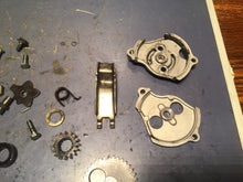 Load image into Gallery viewer, ✅ 1990 - 2003 Honda XR80R XR 80 Oil Pump Gear Shaft OEM 1993 primary gear shift
