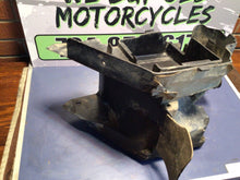 Load image into Gallery viewer, 1996 96 YAMAHA XT 225 XT225 BATTERY BOX SIDE COVER AIR BOX BOOT
