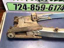 Load image into Gallery viewer, 1996 96 Yamaha XT225 XT-225 / OEM Original SWINGARM SWING ARM serow linkage
