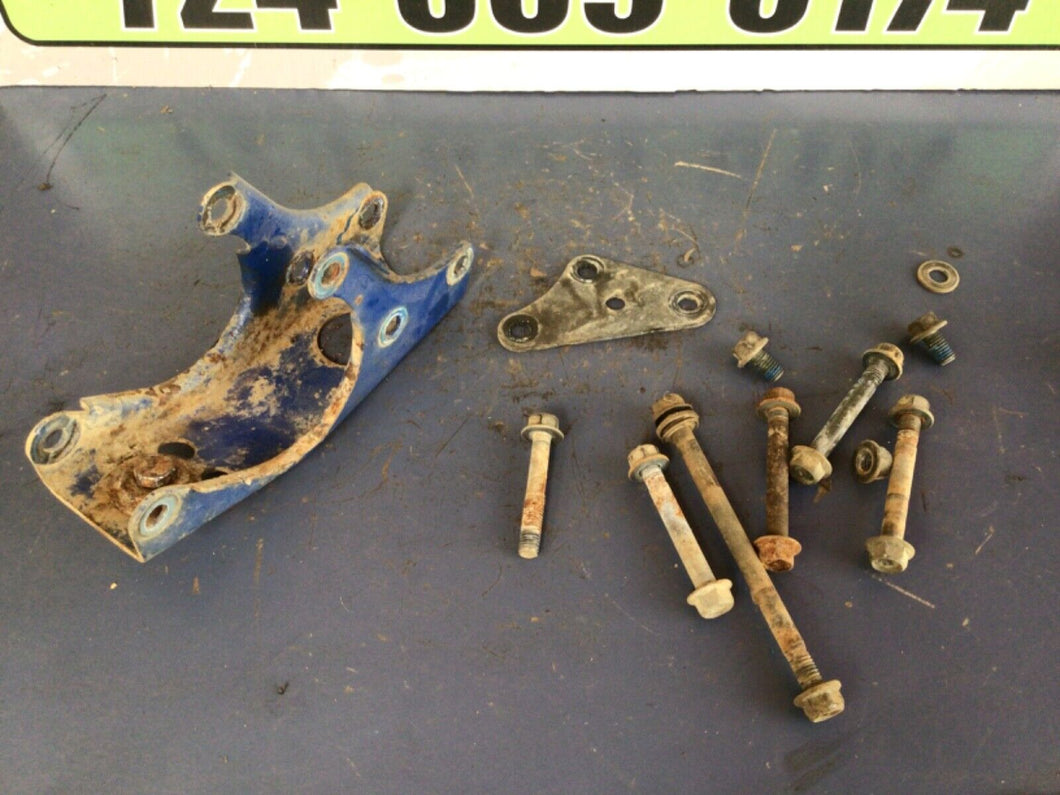 1996 96 YAMAHA XT 225 XT225 FRONT ENGINE MOTOR MOUNT W/ BOLTS HARDWARE