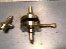 Load image into Gallery viewer, 1996 Yamaha XT  225 XT225  Engine Motor Crank Shaft Crankshaft Rod counter bal

