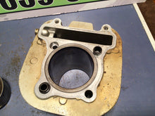 Load image into Gallery viewer, 1996 Yamaha Serow XT225 OEM Cylinder Jug piston 3RW-11310-00-00 xt 225
